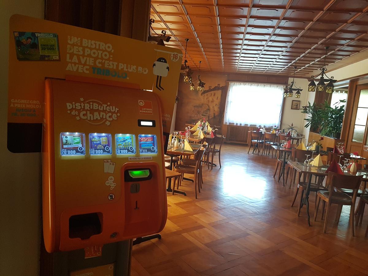 旺德林库尔车站酒店 Vendlincourt 外观 照片