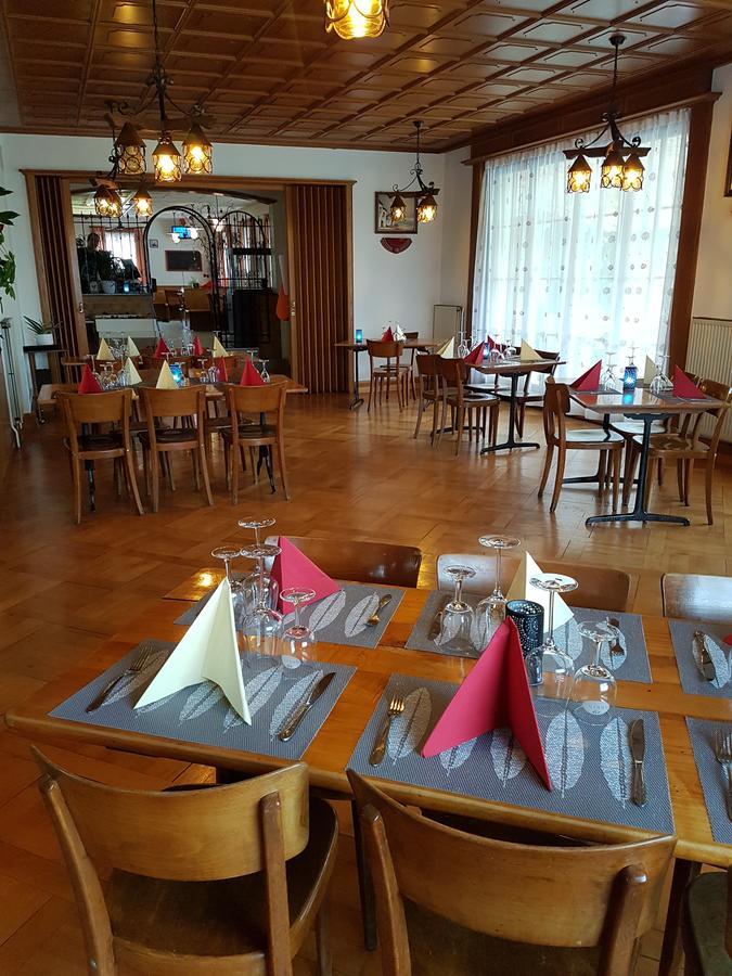 旺德林库尔车站酒店 Vendlincourt 外观 照片