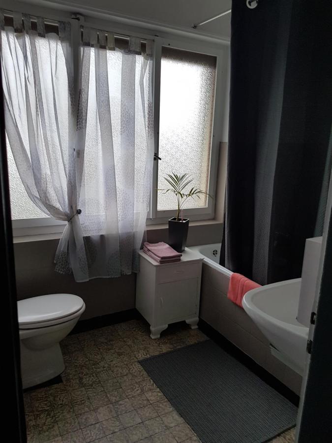 旺德林库尔车站酒店 Vendlincourt 外观 照片